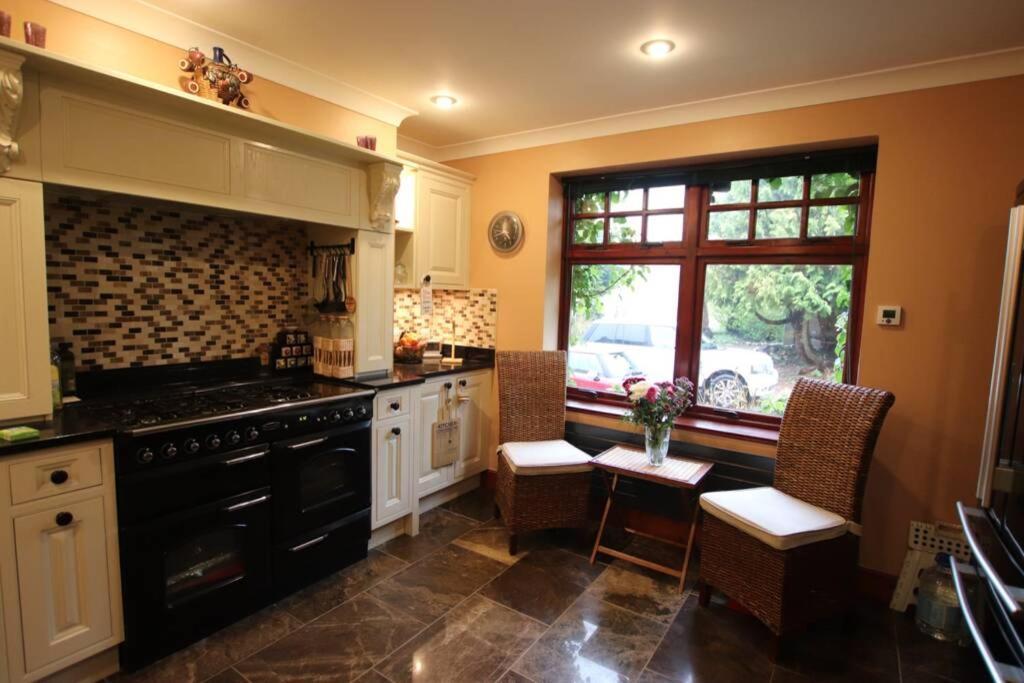 Serene Countryside Home With Manicured Gardens Stonehaven Εξωτερικό φωτογραφία